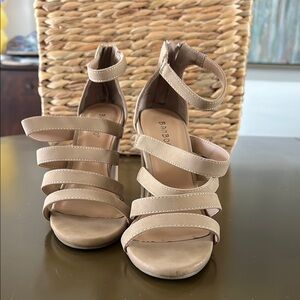 Bamboo Women's Tan Strappy Sandals